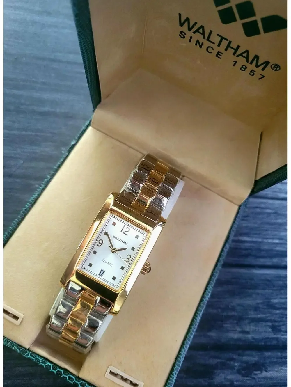 Brand New Vintage Waltham 2 Tone White‎ Enamel Men's Watch